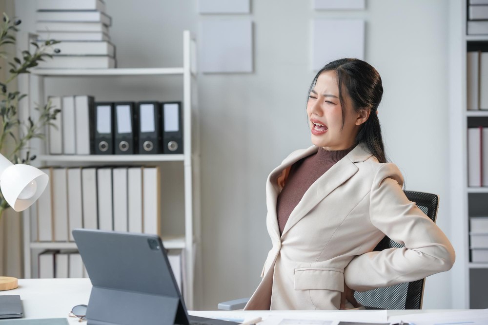 ท่าบริหาร หมอนรองกระดูก