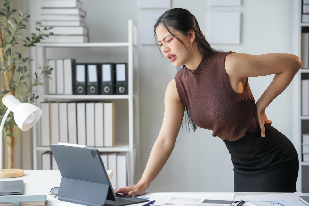 หมอนรองกระดูกทับเส้นประสาท